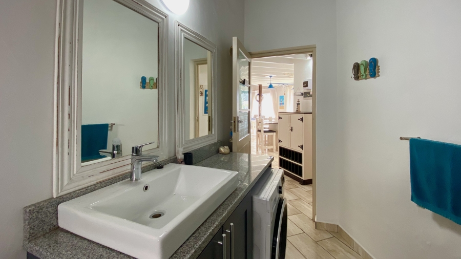 3 Bedroom Property for Sale in Dwarskersbos Western Cape